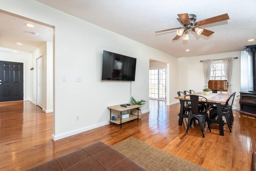 Spacious Family Friendly Home Near Massanutten And National Park McGaheysville Eksteriør billede